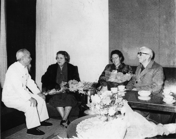 Bác Hồ mời ân nhân đến thăm Việt Nam vào dịp Tết Canh Tý 1960