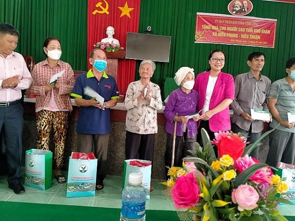 Tỉnh Vĩnh Long: Đẩy mạnh công tác chăm sóc NCT