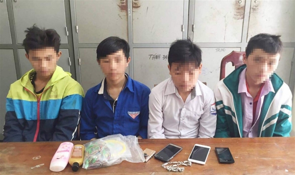 Nâng cao trách nhiệm của gia đình, nhà trường và xã hội trong việc giáo dục và quản lí trẻ em