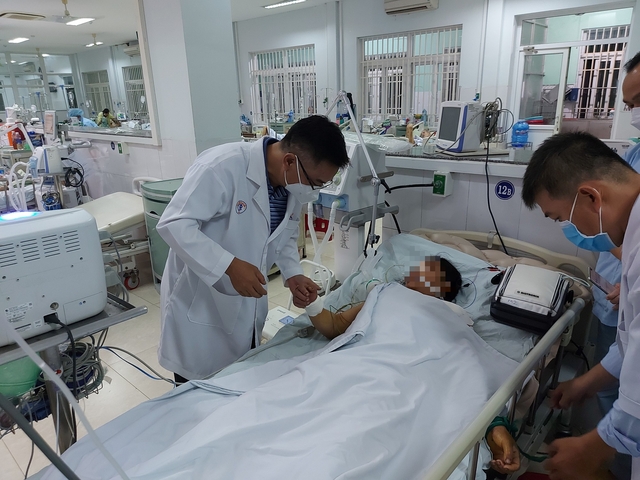 Từ vụ ngộ độc cá chép ủ chua: Lưu ý khi mua các sản phẩm cá muối chua