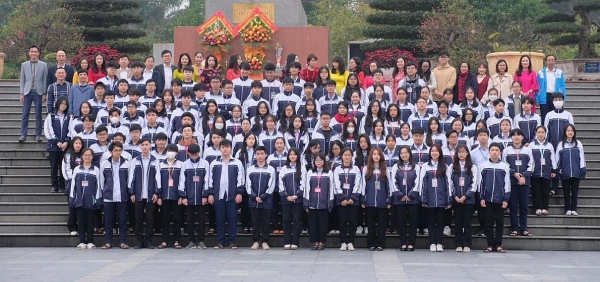 Tiên phong thực hiện mô hình trường bán trú, đứng thứ hai toàn quốc về học sinh giỏi quốc gia
