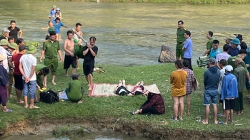 Phú Thọ: 3 học sinh lớp 6 tử vong vì đuối nước