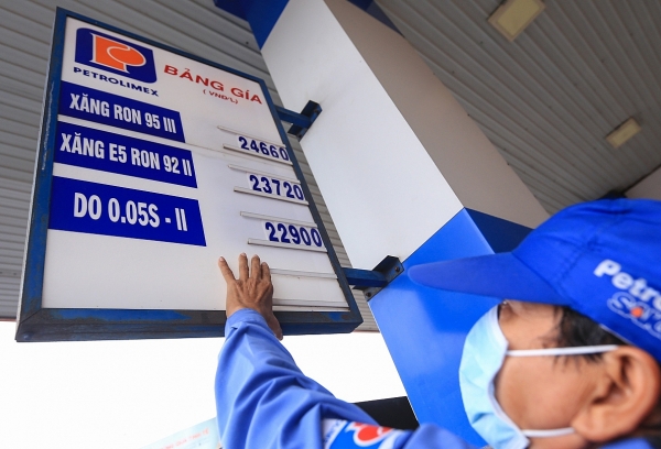 Giá xăng dầu dự báo giảm sâu nhất trong năm 2022
